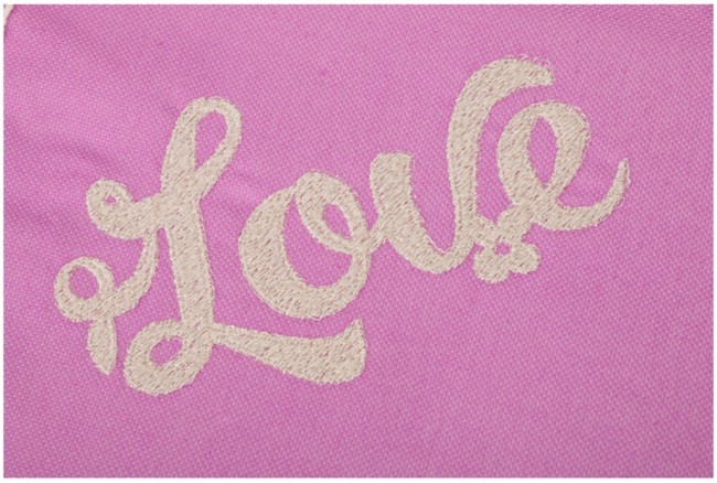 Комплект салфеток-плейсметов 34*44 см. 2шт, "love", х/б 100% ,сиренвый SANTALINO (850-830-11) Комплект салфеток-плейсметов 34*44 см. 2шт, "love", х/б 100% ,сиренвый SANTALINO (850-830-11)