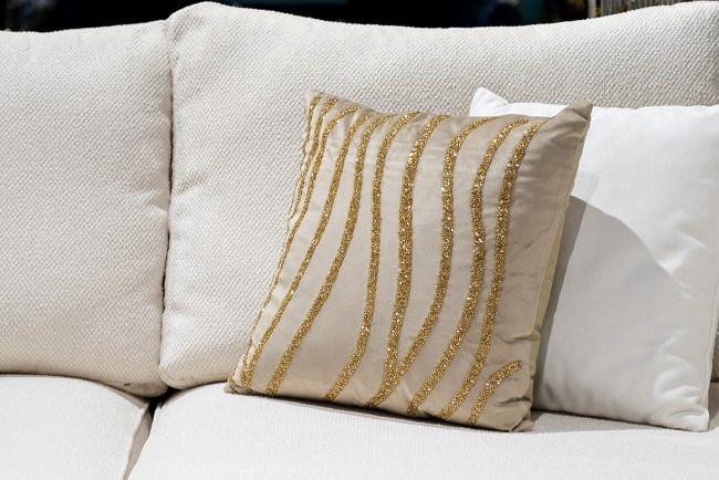 Подушка с бисером "Волна" бежевая 45*45см (TT-00011415)