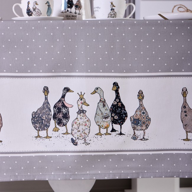 Скатерть "family farm" 140х180см ,100% хлопок , серый , твил, пропитка Lefard (850-750-2) Скатерть "family farm" 140х180см ,100% хлопок , серый , твил, пропитка Lefard (850-750-2)