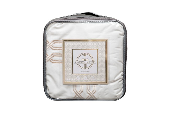 Комплект постельного белья с вышивкой Паллада, золотой, Двуспальный евро (200*220) (TT-00013969)