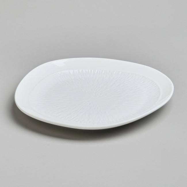 Тарелка обеденная lefard "banquet" 25*24*2,5 см Lefard (85-2075) Тарелка обеденная lefard "banquet" 25*24*2,5 см Lefard (85-2075)