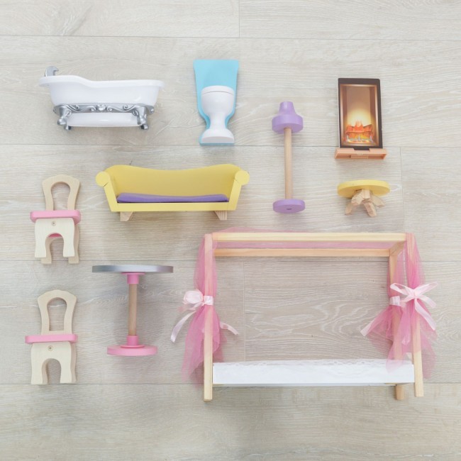 Деревянный кукольный домик "Кайли", с мебелью 10 предметов в наборе, для кукол 30 см (65869_KE) Деревянный кукольный домик "Кайли", с мебелью 10 предметов в наборе, для кукол 30 см (65869_KE)