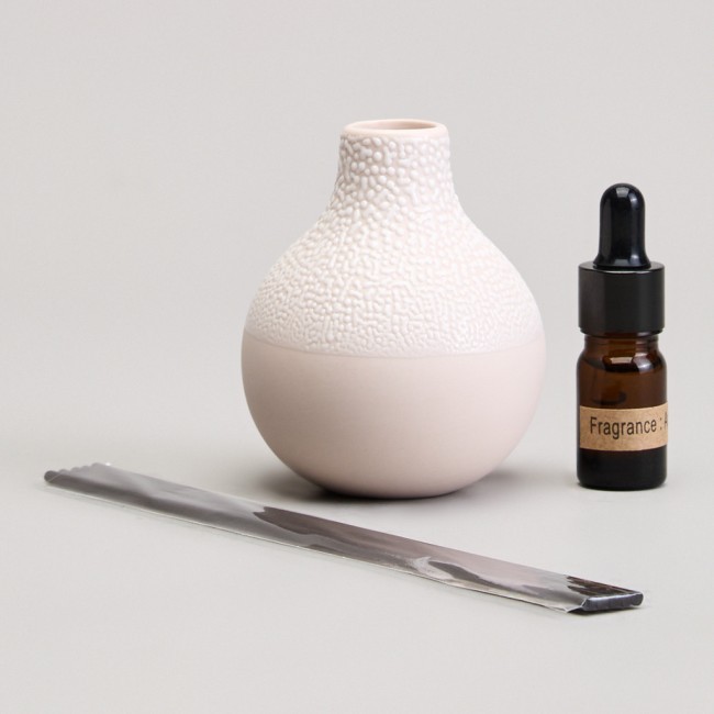 Диффузор ароматический коллекция "жемчужина" 7.5*7.5*9,7см (масло и палочки в комплекте) Lefard (374-160)