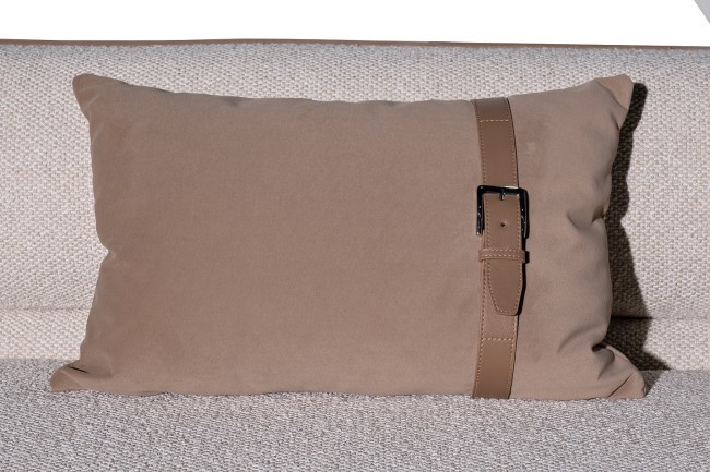 Диван Амели (Amelia) трехместный букле светлый 253*100*67см с бежевым кантом (TT-00016098)