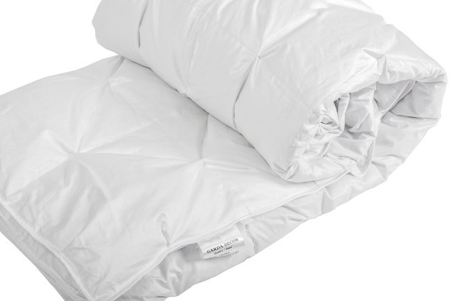 Одеяло Лира 140*205 100% белый гусиный пух (TT-00007892) Одеяло Лира 140*205 100% белый гусиный пух (TT-00007892)