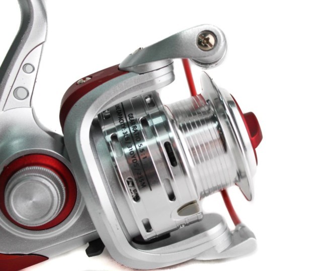 Катушка безынерционная Helios Raykan 2000F 3bb HS-FB-R2000F (72145) Катушка безынерционная Helios Raykan 2000F 3bb HS-FB-R2000F (72145)