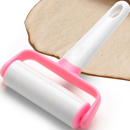 Кулинарный ролик для теста РОЗОВЫЙ Mayer&Boch (27387)