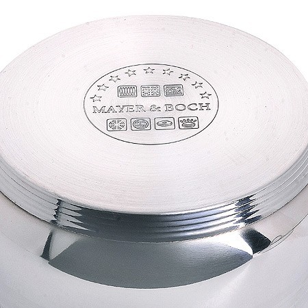 Кастрюля 18см. 2,8л ст/кр 7-ми слойное дно МВ (24036) Кастрюля 18см. 2,8л ст/кр 7-ми слойное дно МВ (24036)