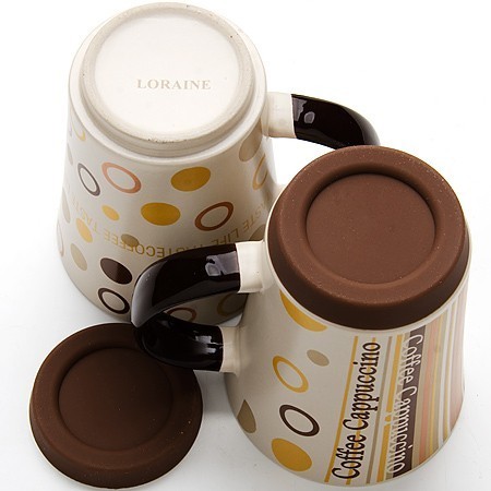 Кружка 360мл с силиконовой подставкой керамика LR (23555) Кружка 360мл с силиконовой подставкой керамика LR (23555)