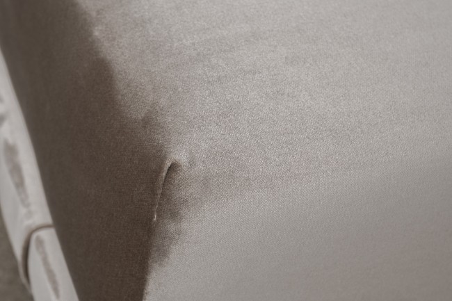 Банкетка Prima 160 на метал опорах бежевая Velvet BEG 40*160*40см (TT-00015053)