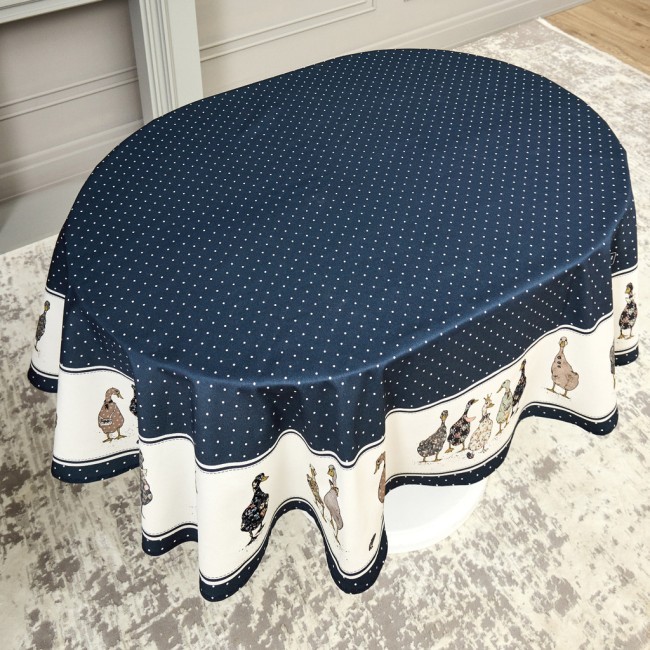 Скатерть овальная "family farm" 140х180см ,синий,100% хлопок,твил,с пропиткой Lefard (850-742-27) Скатерть овальная "family farm" 140х180см ,синий,100% хлопок,твил,с пропиткой Lefard (850-742-27)