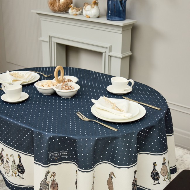 Скатерть овальная "family farm" 140х180см ,синий,100% хлопок,твил,с пропиткой Lefard (850-742-27) Скатерть овальная "family farm" 140х180см ,синий,100% хлопок,твил,с пропиткой Lefard (850-742-27)