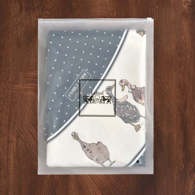 Скатерть овальная "family farm" 140х180см ,синий,100% хлопок,твил,с пропиткой Lefard (850-742-27)