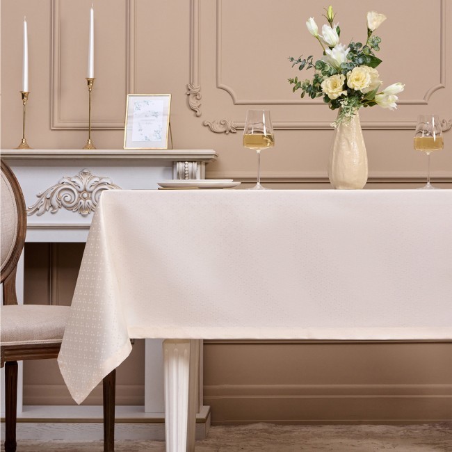 Скатерть 145х220см шампань евроуголок 100% полиэстер SANTALINO (805-027-21) Скатерть 145х220см шампань евроуголок 100% полиэстер SANTALINO (805-027-21)
