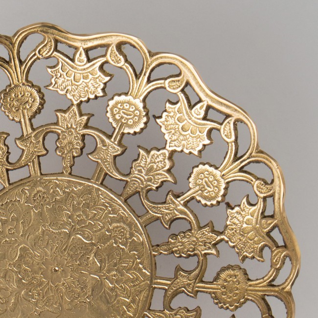 Блюдо сервировочное диаметр =23см Lefard (733-199) Блюдо сервировочное диаметр =23см Lefard (733-199)