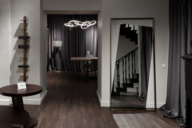 Зеркало 90*6*190см (TT-00013031) Зеркало 90*6*190см (TT-00013031)