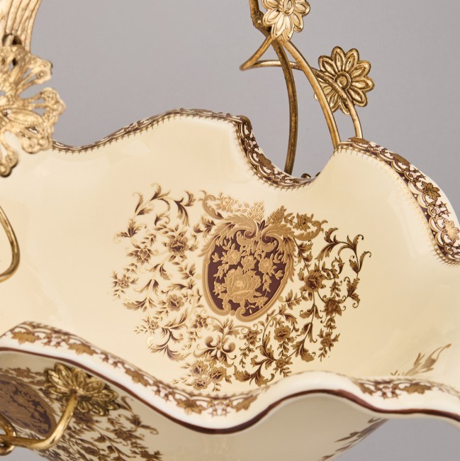 Блюдо на ножке 32*24*34 см Lefard (46-1383) Блюдо на ножке 32*24*34 см Lefard (46-1383)