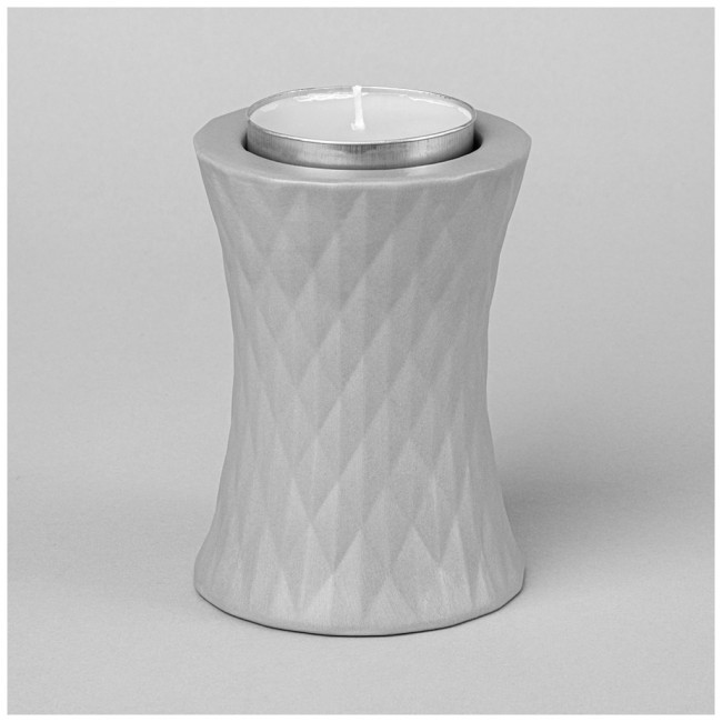 Подсвечник со свечой 8.5*8.5*12.5см (свеча ароматическая в комплекте) Lefard (374-122) Подсвечник со свечой 8.5*8.5*12.5см (свеча ароматическая в комплекте) Lefard (374-122)