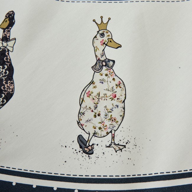 Скатерть круглая "family farm" 190см ,синий, 100% хлопок, твил, с пропиткой Lefard (850-742-22) Скатерть круглая "family farm" 190см ,синий, 100% хлопок, твил, с пропиткой Lefard (850-742-22)