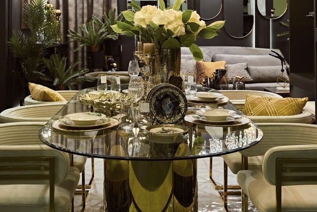 Стол обеденный стекло прозр/золото 240*110*74,5см (TT-00008765) Стол обеденный стекло прозр/золото 240*110*74,5см (TT-00008765)