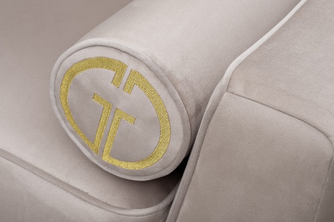 Диван Madrid Memory с кантом трехм. без мех.,велюр бежевый Colt021+Colt030 (TT-00015136) Диван Madrid Memory с кантом трехм. без мех.,велюр бежевый Colt021+Colt030 (TT-00015136)