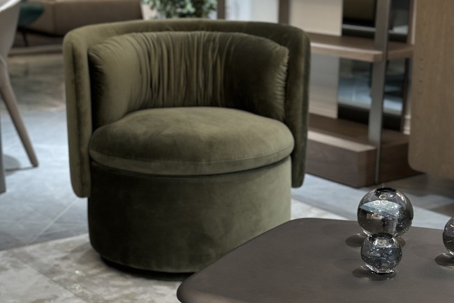 Кресло поворотное велюр зеленый 76*72*71см (TT-00014343)