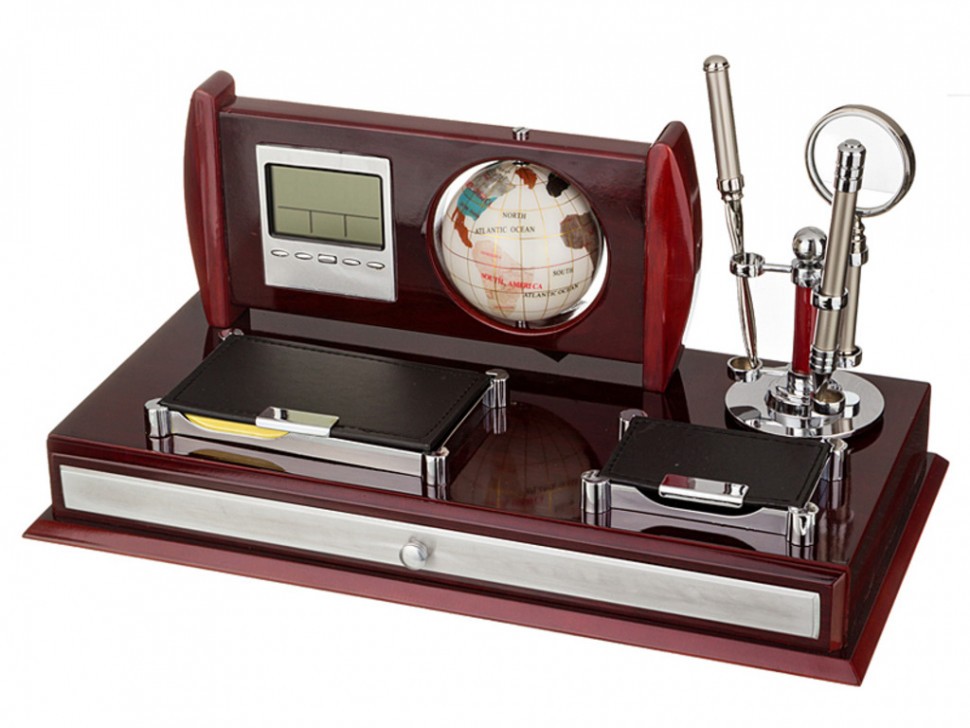 Маятник ньютона. Развивающие игрушки из фанеры. Настольная деревянная игра pucket. Морской бильярд новус. Деревянные игрушки для детей развивающие.