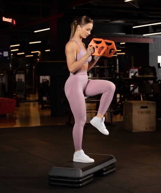 Диск обрезиненный с хватами STARFIT BB-205 d=26 мм, без стальной втулки, оранжевый, 2,5 кг (998393)
