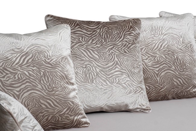 Диван Mores(K)кант трехмест.раскл. вельвет беж. Velv SBEG+Velv ECRU+Umbr SBEG 226*103*94 - TT-00011014 Диван Mores(K)кант трехмест.раскл. вельвет беж. Velv SBEG+Velv ECRU+Umbr SBEG 226*103*94 - TT-00011014