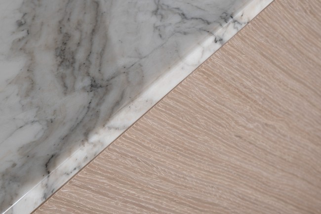 Тумба под телевизор 220*42*50см (TT-00012383)