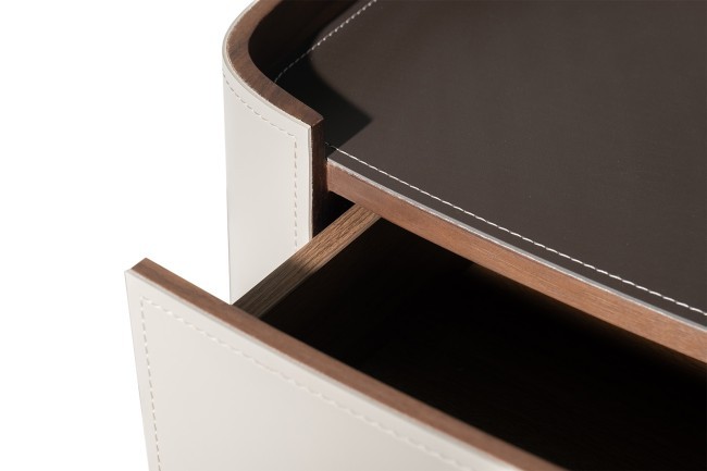 Тумбочка с 2 ящиками светлая 56*46*49см (TT-00015651)