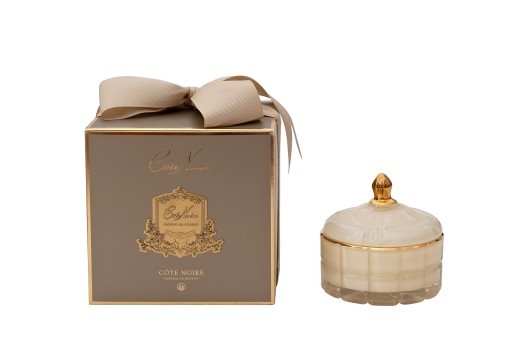 Свеча ароматическая Blonde vanilla в вазе в упаковке 185 гр. (TT-00010735) Свеча ароматическая Blonde vanilla в вазе в упаковке 185 гр. (TT-00010735)