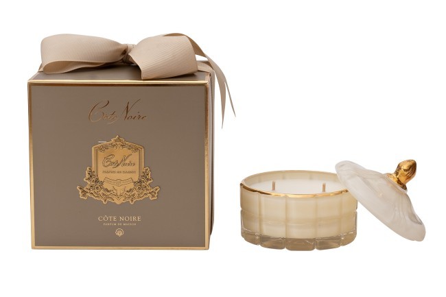 Свеча ароматическая Blonde vanilla в вазе в упаковке 185 гр. (TT-00010735) Свеча ароматическая Blonde vanilla в вазе в упаковке 185 гр. (TT-00010735)