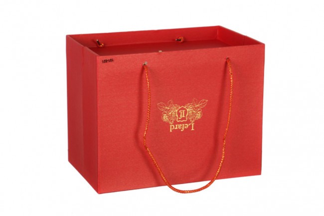 Статуэтка "карета" 38*15*20 см. серия "фарфоровые кружева" (кор-4шт.) Lefard (101-054) Статуэтка "карета" 38*15*20 см. серия "фарфоровые кружева" (кор-4шт.) Lefard (101-054)