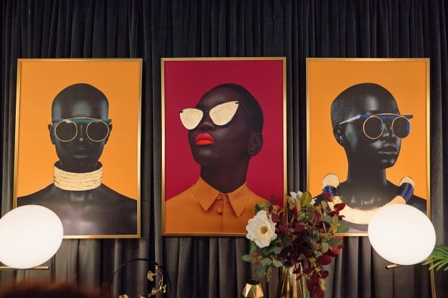 Холст "Африканка-1" 100х70см, багет алюм(зол) (TT-00006564) Холст "Африканка-1" 100х70см, багет алюм(зол) (TT-00006564)