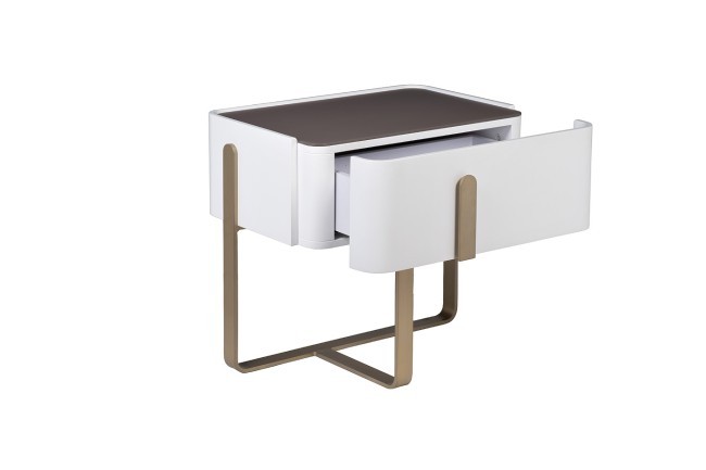 Тумбочка светлая с металл. каркасом 58*40*55см (TT-00012680)