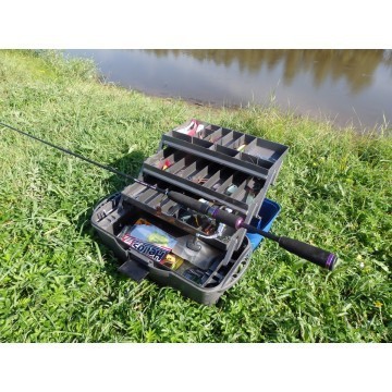 Ящик рыболовный трехполочный Helios синий (75166) Ящик рыболовный трехполочный Helios синий (75166)