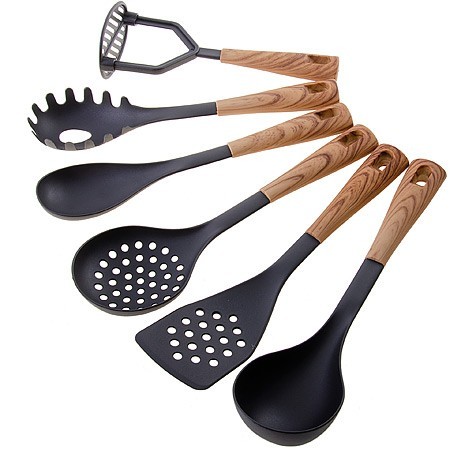 Кухонный набор на подставка 7 пр нейлон/термопластик Mayer&Boch (29523)