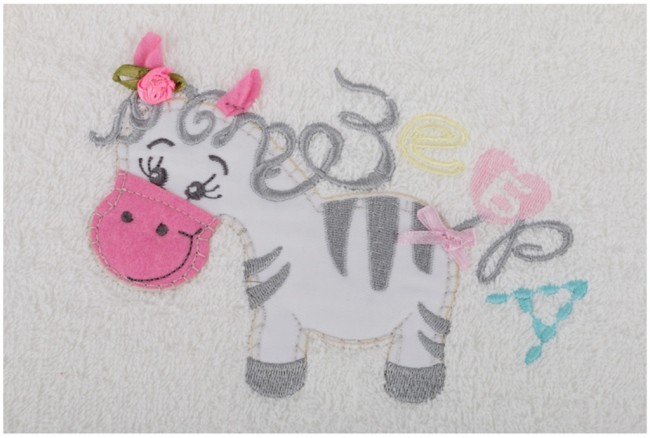 Полотенце махровое "азбука-зебра",белое,50х90,вышивка Lefard (850-560-3)