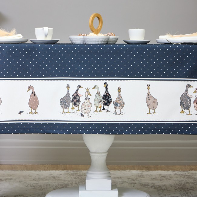 Скатерть "family farm" 160х220см ,синий, 100% хлопок,твил пропитка Lefard (850-742-21)