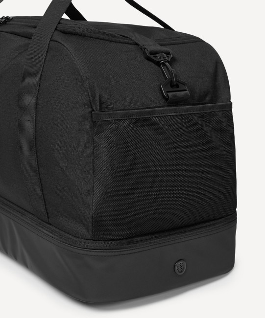 Сумка спортивная с двойным дном JOGEL Division Double Bottom Bag, черный (2130726) Сумка спортивная с двойным дном JOGEL Division Double Bottom Bag, черный (2130726)