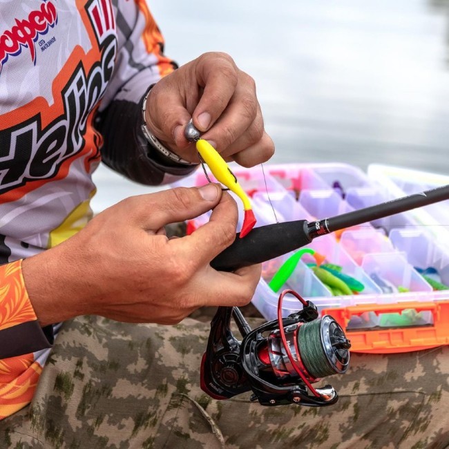 Спиннинг Helios Black Asteria 210LM 2,1м (5-25г) HS-BA-210LM (72052)