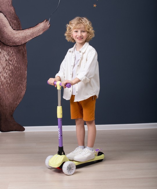 БЕЗ УПАКОВКИ Самокат 3-х колесный Juicy R, 120/80 мм, желтый/фиолетовый (2106806) БЕЗ УПАКОВКИ Самокат 3-х колесный Juicy R, 120/80 мм, желтый/фиолетовый (2106806)