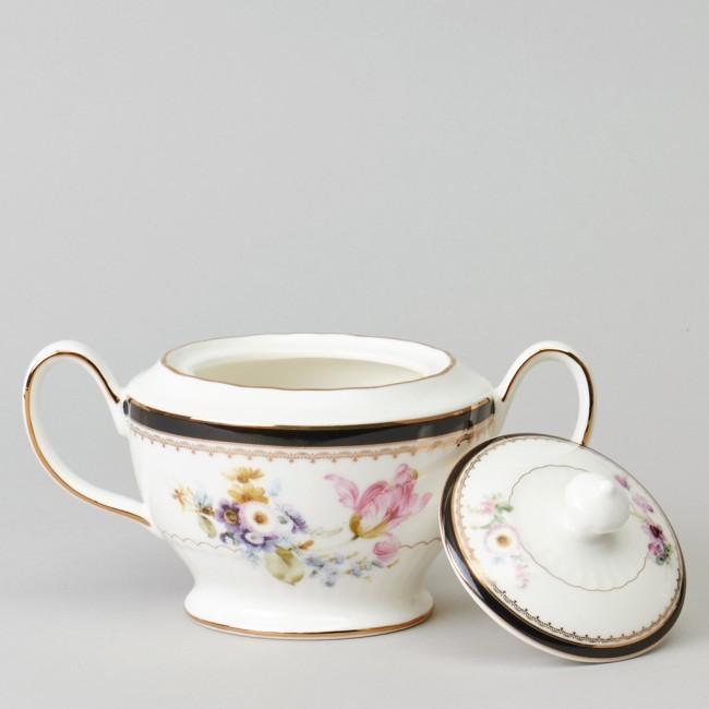 Чайный сервиз lefard "nostalgie" на 6 пер. 14 пр. 900/350/260 мл Lefard (590-662) Чайный сервиз lefard "nostalgie" на 6 пер. 14 пр. 900/350/260 мл Lefard (590-662)