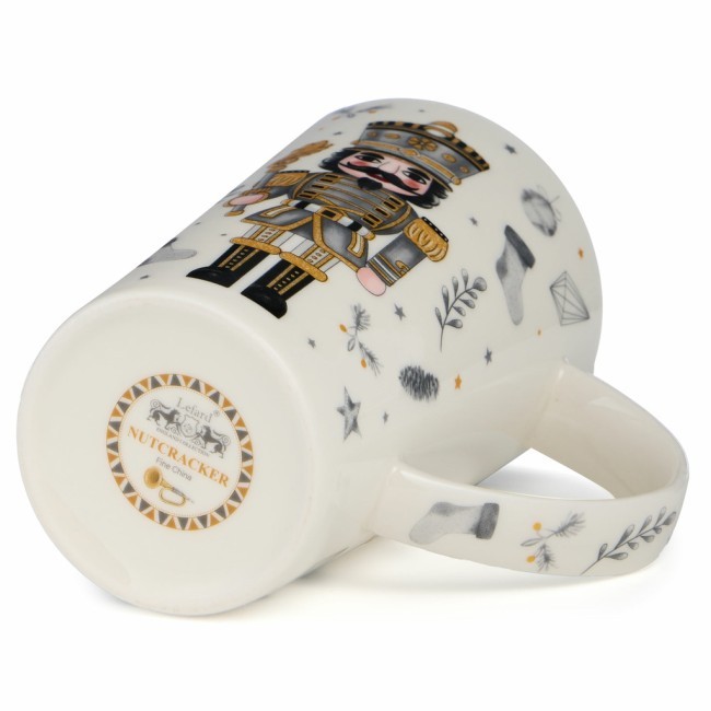 Кружка lefard "щелкунчик" 385 мл Lefard (580-093) Кружка lefard "щелкунчик" 385 мл Lefard (580-093)