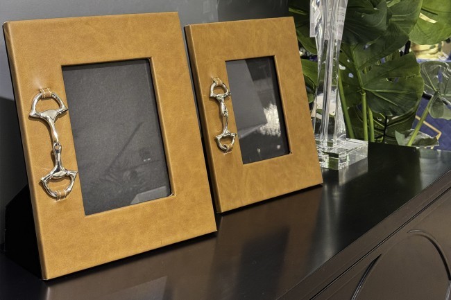 Фоторамка декоративная коричневая 21*2*28см (TT-00012007)