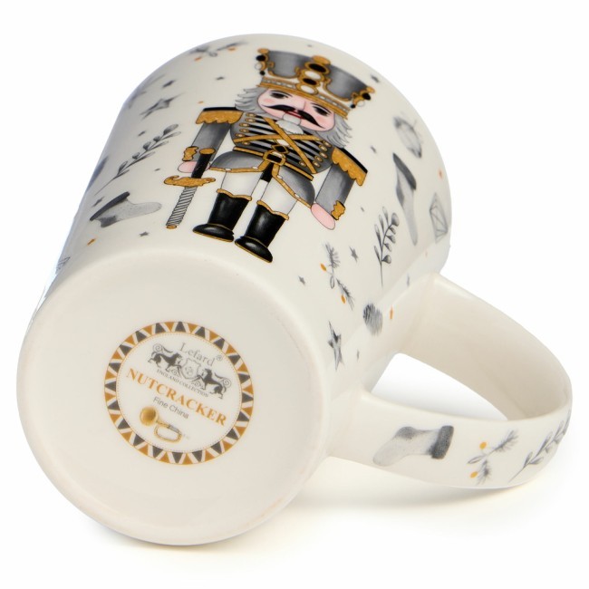 Набор подарочный lefard "щелкунчик" (кружка 385 мл в комплекте с ёлочной игрушкой) Lefard (580-096) Набор подарочный lefard "щелкунчик" (кружка 385 мл в комплекте с ёлочной игрушкой) Lefard (580-096)