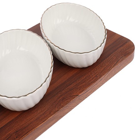 Менажница на подставке 3 блюда 4пр керамика LR (90050-509) Менажница на подставке 3 блюда 4пр керамика LR (90050-509)