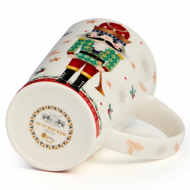 Набор подарочный lefard "щелкунчик" (кружка 385 мл в комплекте с ёлочной игрушкой) Lefard (580-099) Набор подарочный lefard "щелкунчик" (кружка 385 мл в комплекте с ёлочной игрушкой) Lefard (580-099)