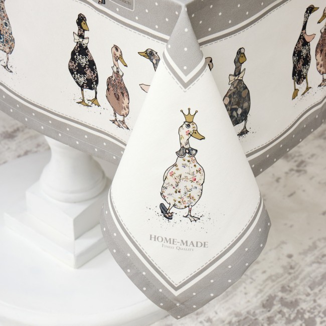 Скатерть "family farm" 110х140см , 100% хлопок серый, твил, пропитка Lefard (850-750-20) Скатерть "family farm" 110х140см , 100% хлопок серый, твил, пропитка Lefard (850-750-20)